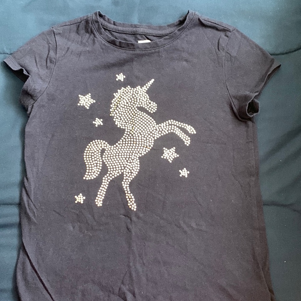 Girls navy blue t shirt